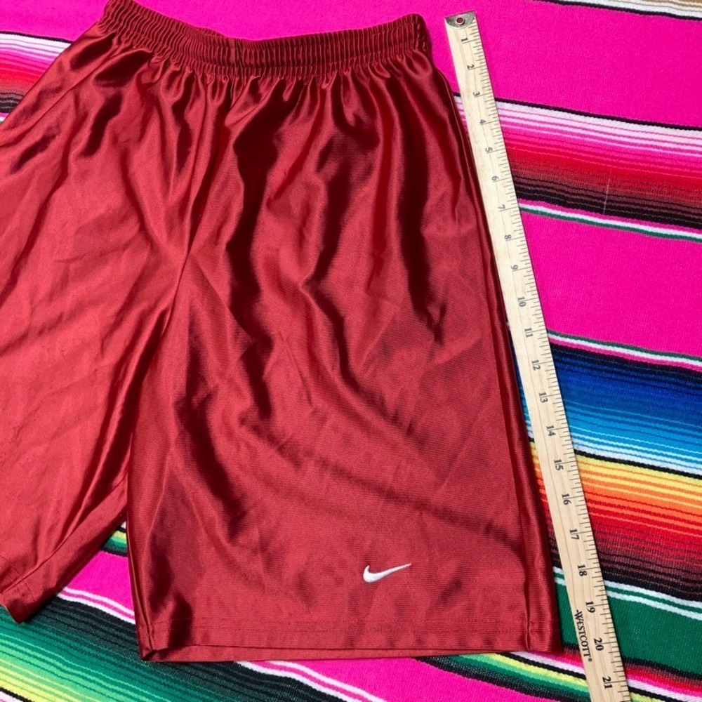 VTG Nike White Tag Basketball Shorts Mens M Red Dazzle Shiny Silky Soft Canada # - Picture 7 of 7